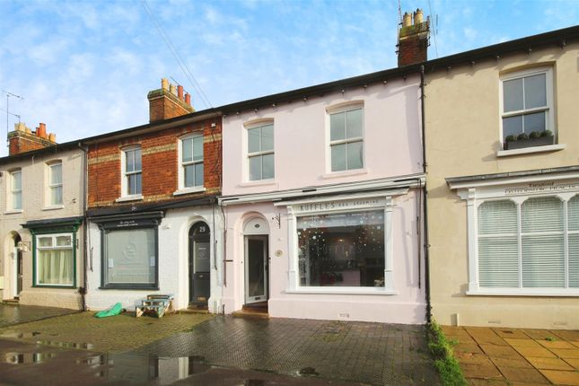 Thumbnail Maisonette for sale in Station Road, Twyford, Reading