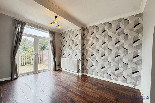 20, Mill Hill Road, Tyne and Wear photo 5