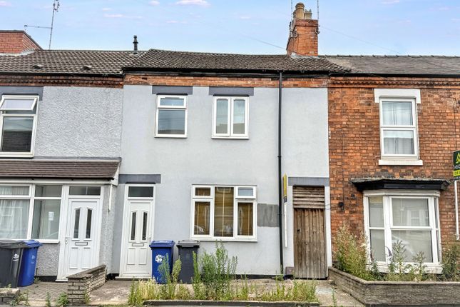 5-bed house on 44 Shobnall Street, Burton-on-Trent, £140,000