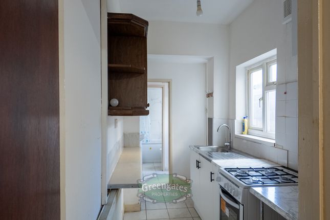 16 Medina Road, Birmingham photo 5