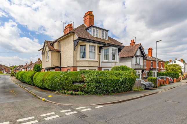 Bx1A1773-Edit.Jpg