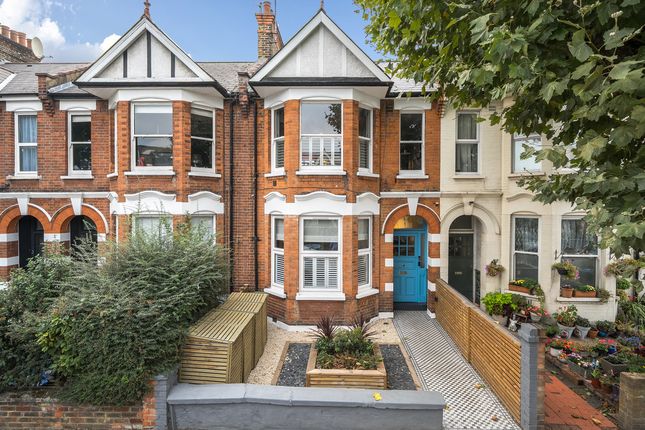 11a, Radcliffe Avenue, London photo 3