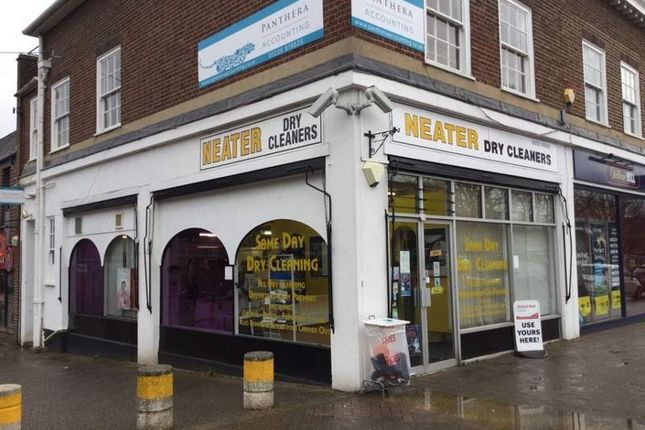 Thumbnail Retail premises for sale in Didcot, England, United Kingdom