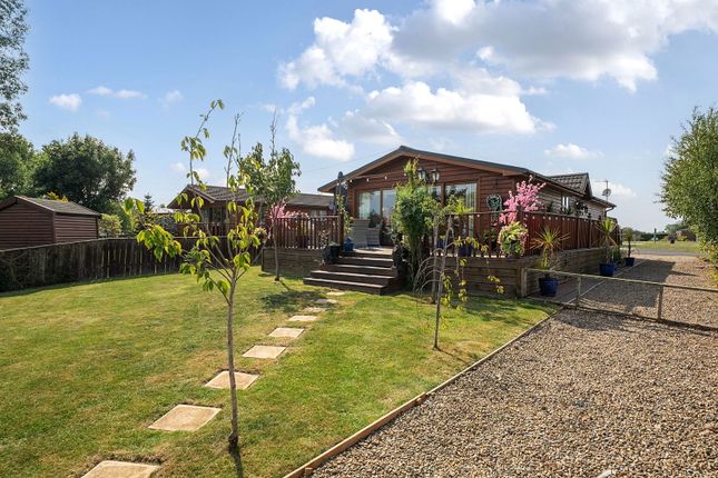2-bed caravan on Hurworth Springs Country Park ,11, Neasham Road, Darlington, £240,000