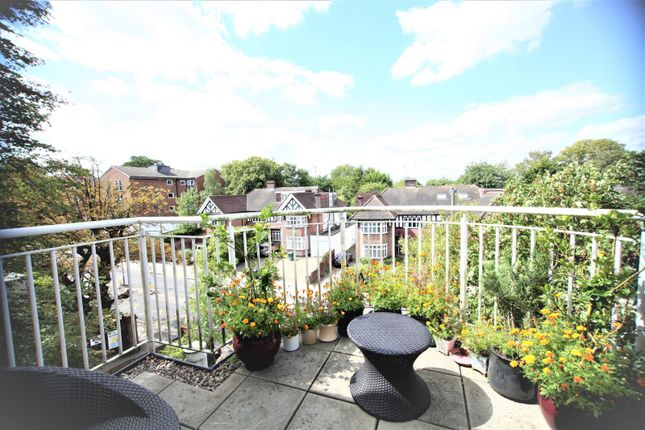Markham Court, Hendon photo 5