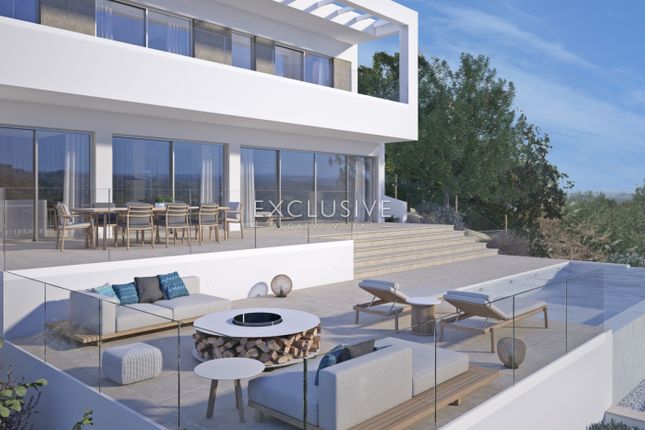 Villa for sale in 8550 Monchique, Portugal