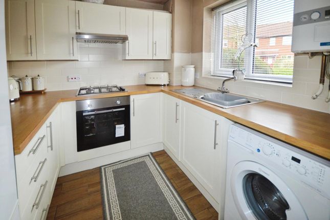 28, Vicarage Gardens, Derbyshire photo 2