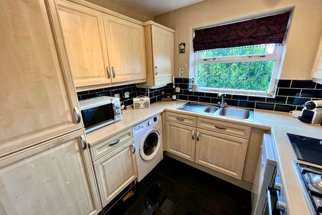 Flat for sale in Chandlers Row, Worsley