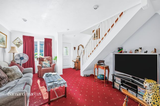 37, Lake View, Dorking photo 2