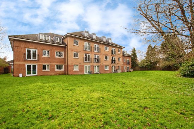 Flat for sale in Loweswater Close, Watford