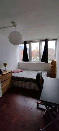 Thumbnail Room to rent in St. John's Estate, London