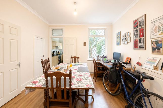 66, Salisbury Avenue, Essex photo 3