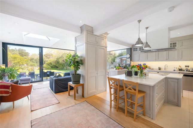 47, Manor Way, Beckenham photo 2