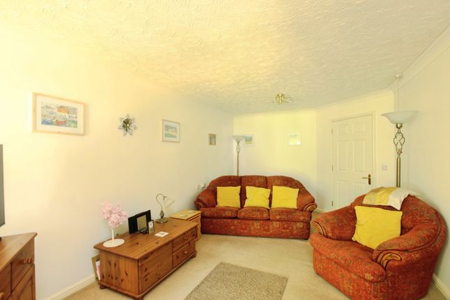 18, Stanley Court, St Marychurch photo 4