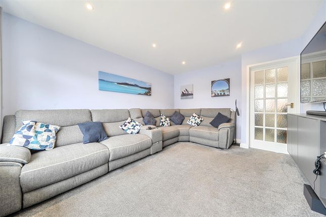 6, Heathfield Crescent, Brighton photo 4