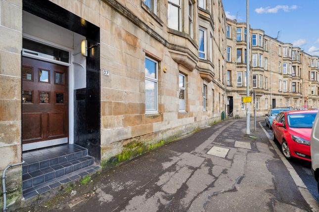 Flat for sale in Prince Edward Street, Queenspark, Glasgow