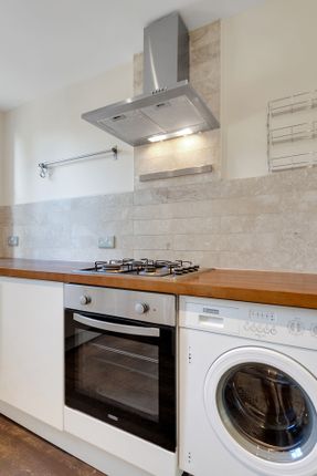 14, St Pauls Mews, Camden photo 3