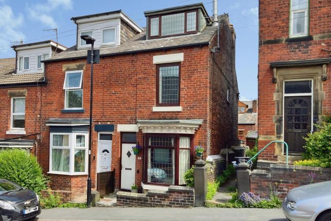 3-bed house on 31, Meersbrook Avenue, Sheffield, £250,000