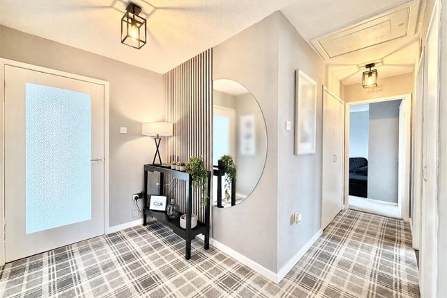 23, Merrick Gardens, Hamilton photo 2