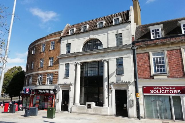 Office to let in High Street, Watford