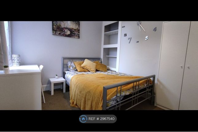Francis Avenue, Southsea photo 2