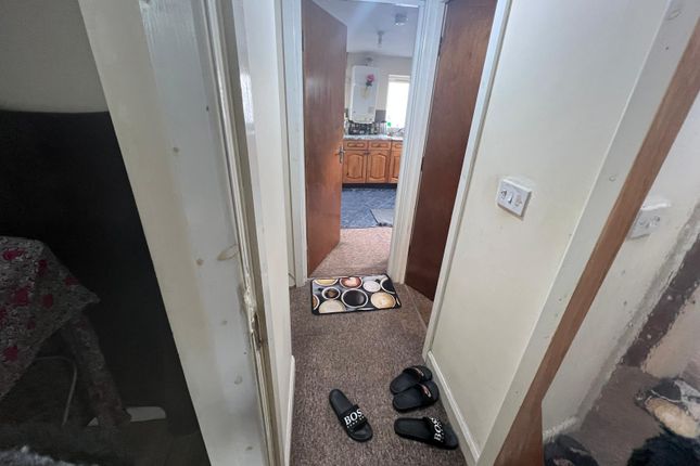 Flat C 90, Langley Road, Birmingham photo 2