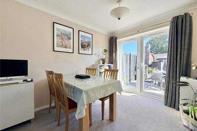 75, Bays Road, Lymington photo 4