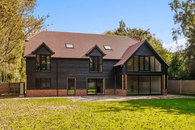 Thumbnail Detached house for sale in Berrys Green Road, Westerham