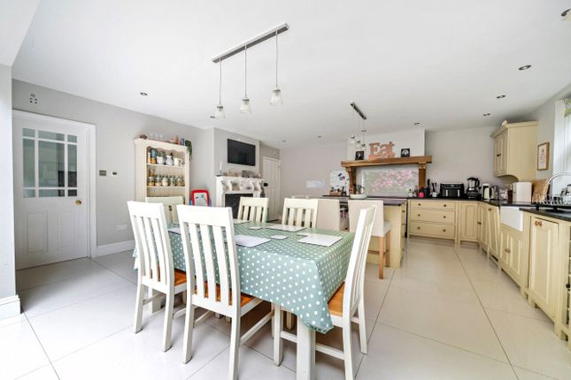 The Retreat,, Barton Road, Guildford photo 3