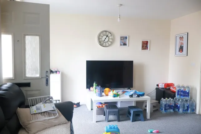 141a, Hargate Way, Peterborough photo 2