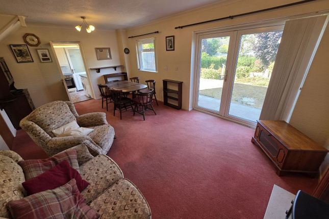 5, Tyr-Common, Abergavenny photo 4