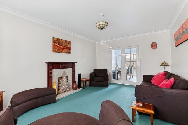 8 Horton Place, Littlehampton photo 4