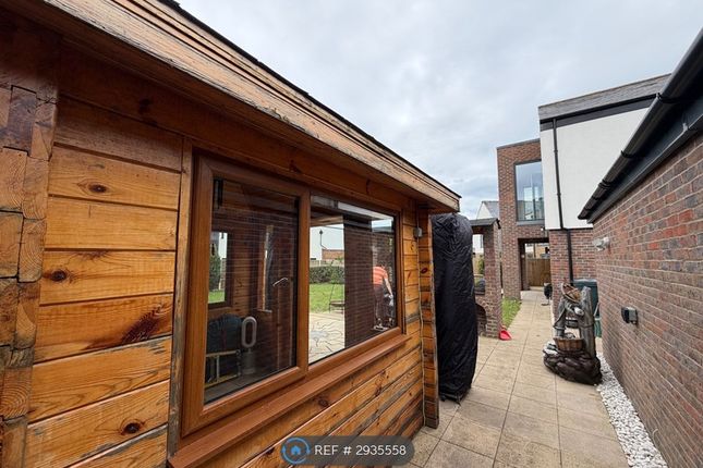 Ferranti Place, Oakgrove, Milton Keynes photo 5