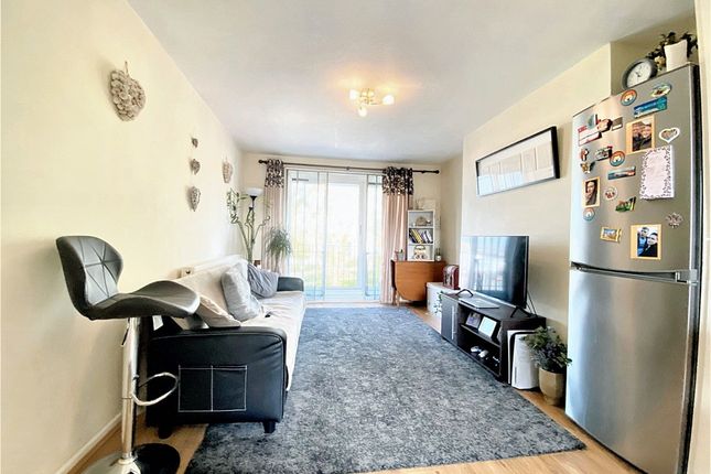 32 Cochrane House Cowley Road, Uxbridge photo 2
