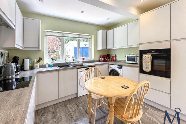 33, Perran Avenue, Coalville photo 3