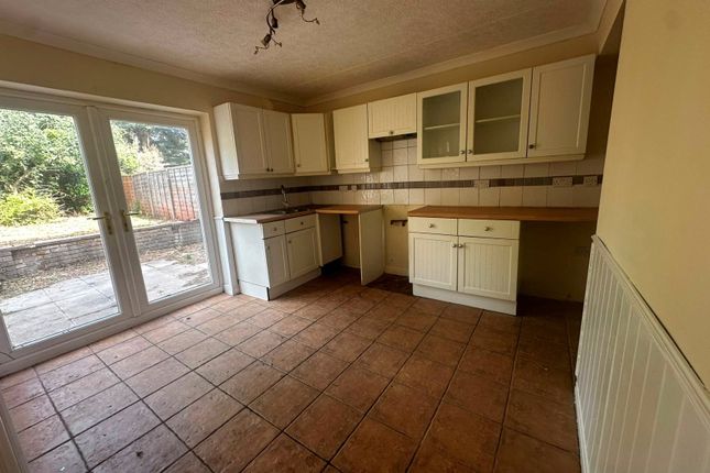4, Pagnell Grove, West Midlands photo 4