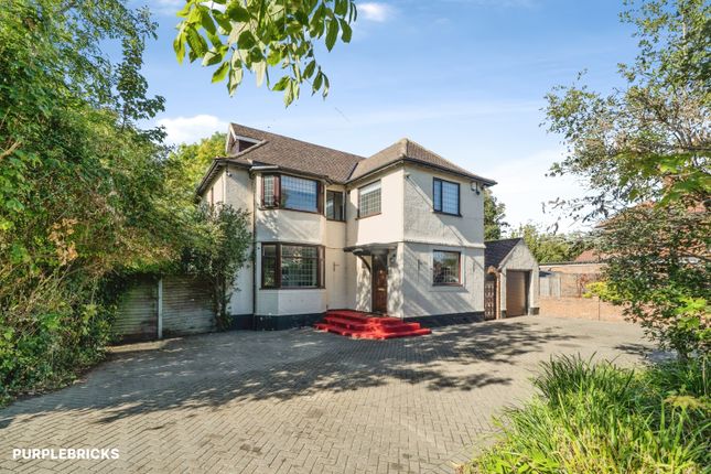 The Willows, Queens Avenue, Feltham photo 2