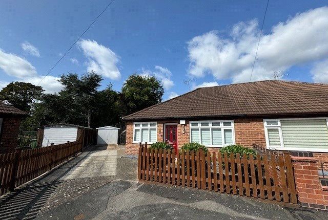 Thumbnail Bungalow for sale in University Close, Syston, Leicester, Leicestershire