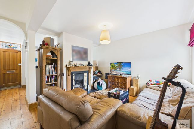 12 Cleveland Road, Chichester photo 3