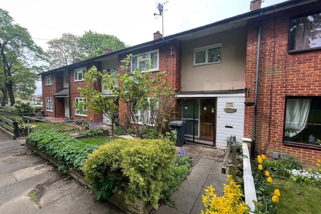 Thumbnail Terraced house for sale in Cuttys Lane, Stevenage