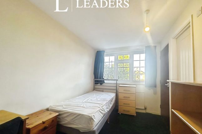 Room 8, 159-161, Kings Road, Chelmsford photo 2