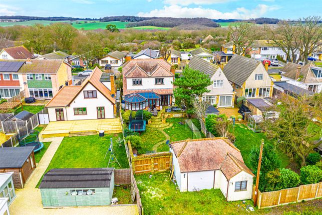 52, Green Lane, Essex photo 4