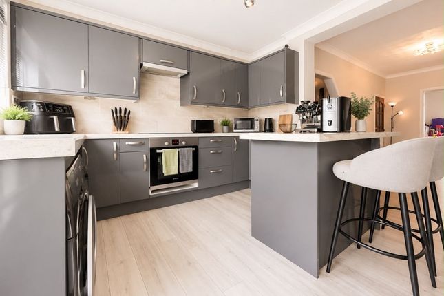 6 Marsh Terrace, Darwen photo 4
