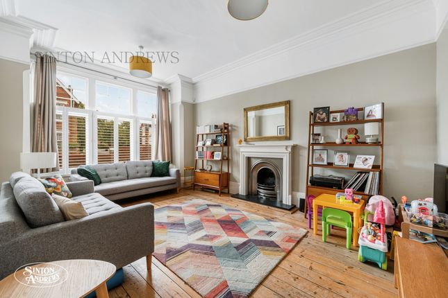 26, Kings Avenue, London photo 2