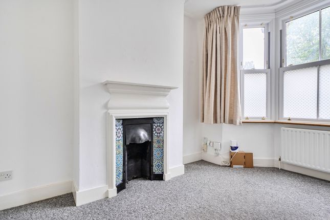 Demesne Road, Wallington photo 3