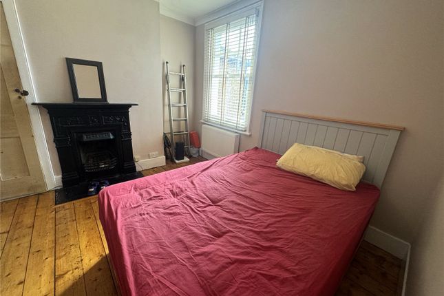 Terraced house to rent in Church Hill, Orpington, London