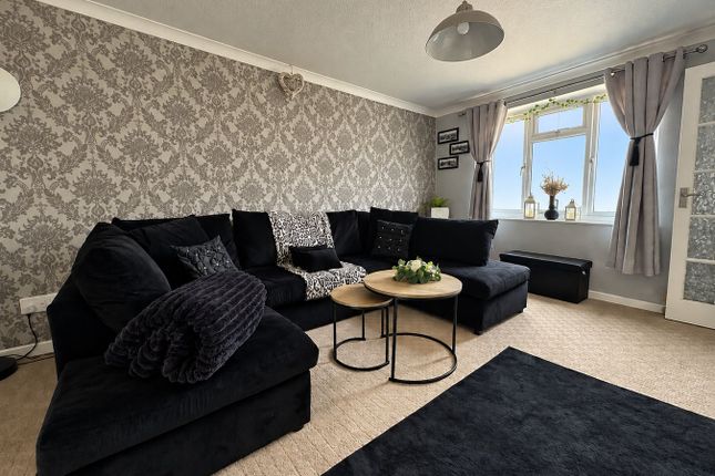 6, Palmers Close, Burnham-on-Sea photo 3