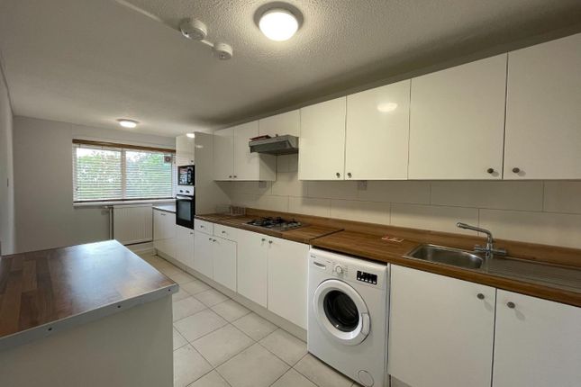 Thumbnail Flat to rent in Copley Close, Hanwell, London