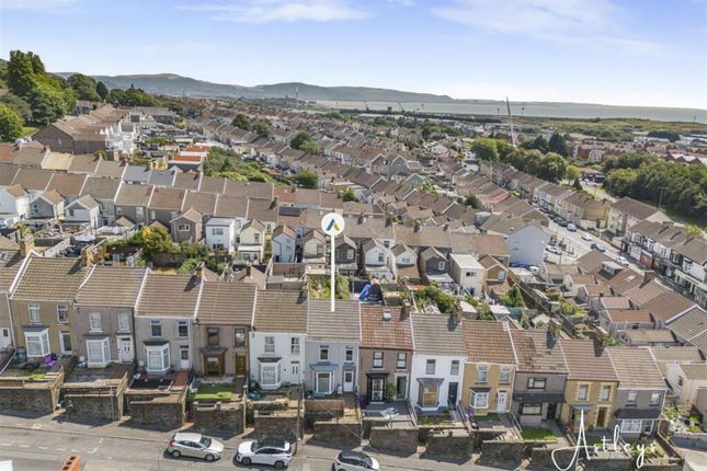 2-bed terraced on 36 Osterley Street, Swansea, £130,000