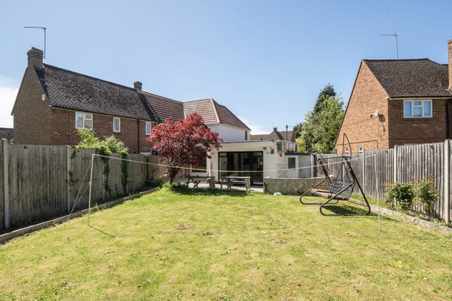 161, Leachcroft, Gerrards Cross photo 4